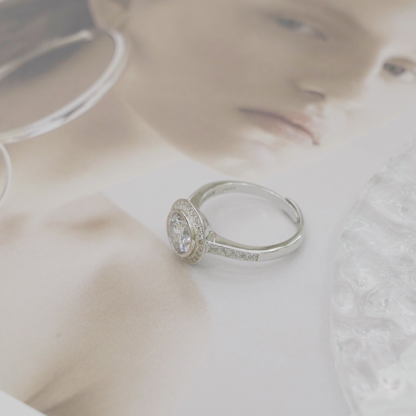 Halo Sun Zircon Ring in Sterling Silver side