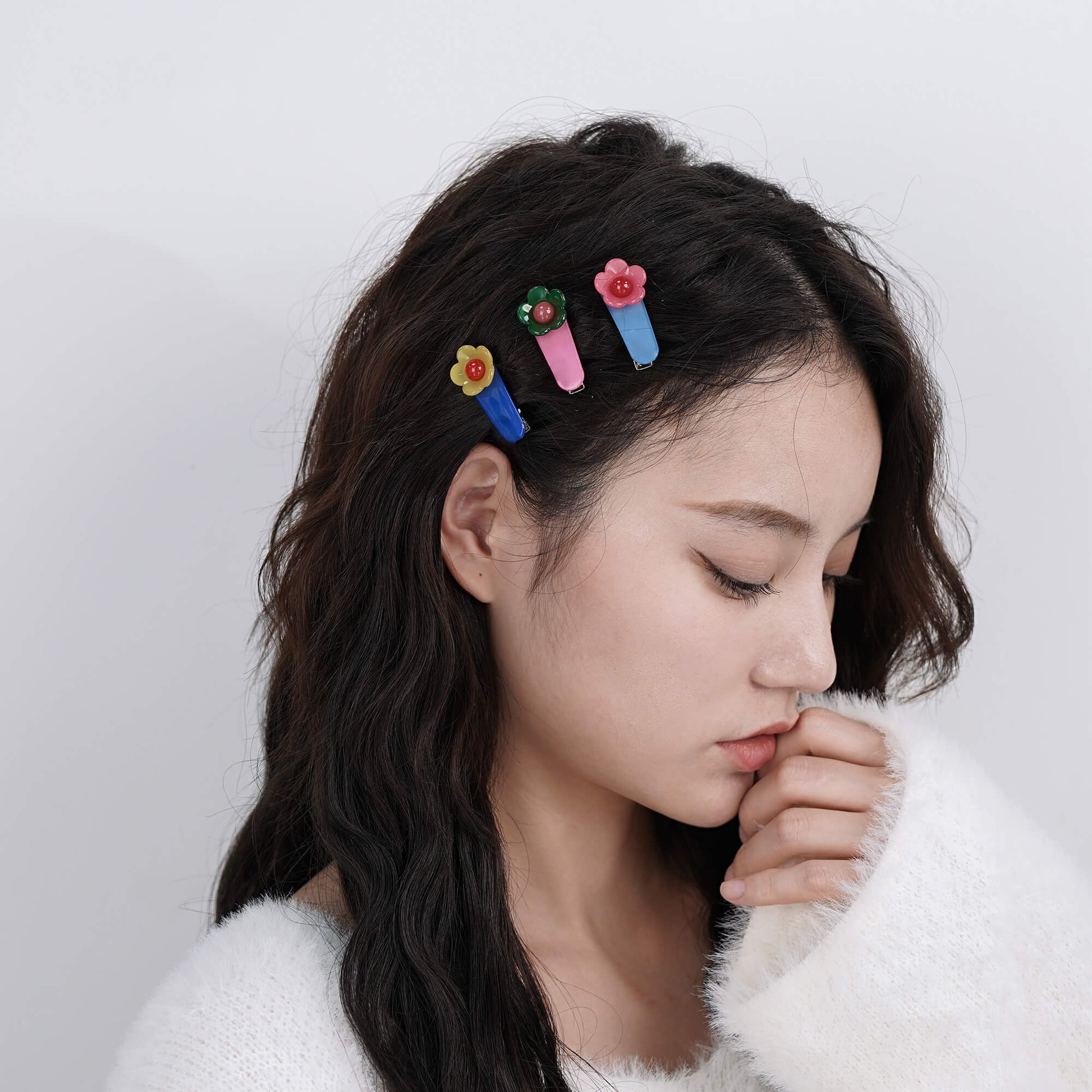 Dopamine Color Flower Acrylic Hair Barrette Set model