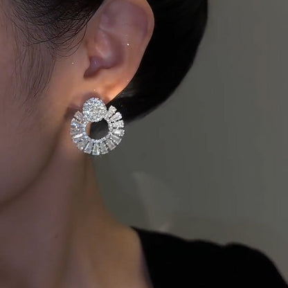 FEELIVE Luxurious Oversized Round Shaped Gem Earrings