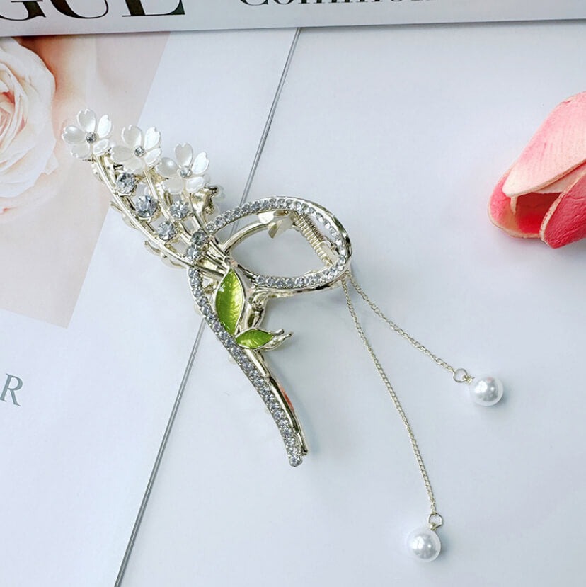 Feelive Cherry Blossom Green Leaf Pearl Tassel Hair Claw Clip