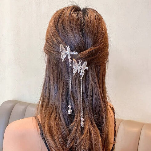 Movable Wings Butterfly Beaded Tassel Hair Clip in Alloy silver tassel model