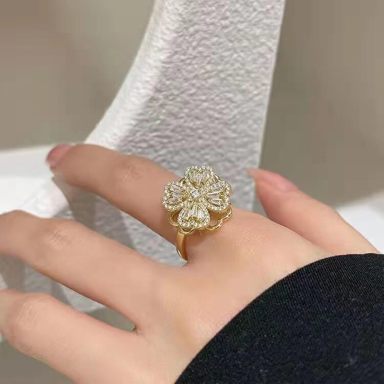 FEELIVE Creative Rotating Lucky Four-leaf Clover Zircon Ring