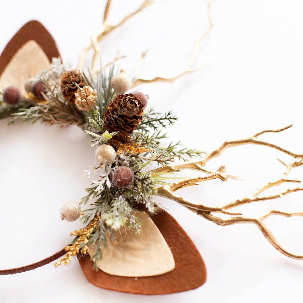 FEELIVE Glowing Simulated Reindeer Antler Pine Cones Headband【Free Gift Box】