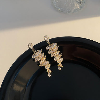 FEELIVE Luxurious Christmas Tree Shaped Zircon Drop Earrings