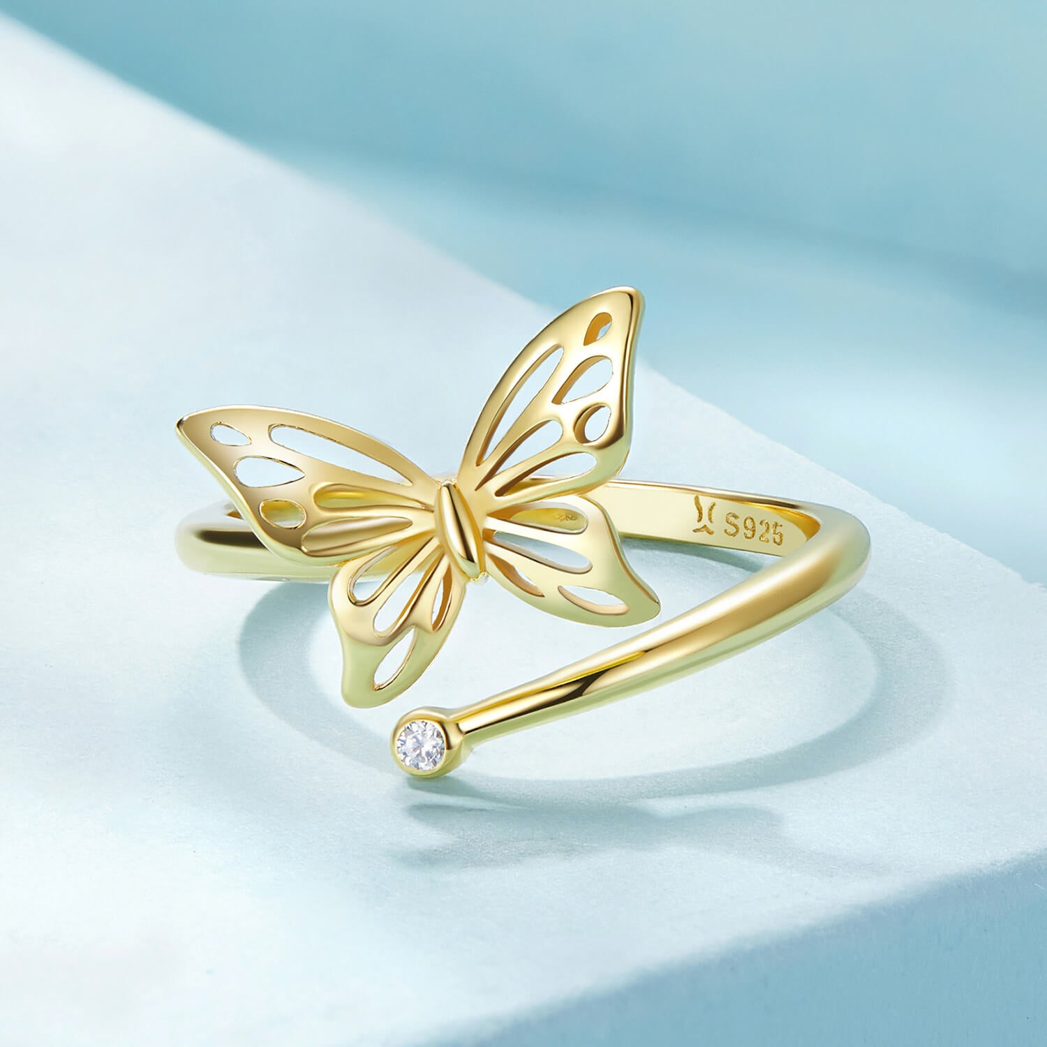 Butterfly Dream Zirconia Ring in Sterling Silver front