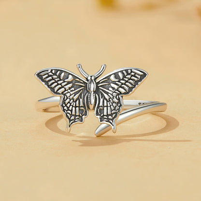 Vintage Butterfly Ring in Sterling Silver front