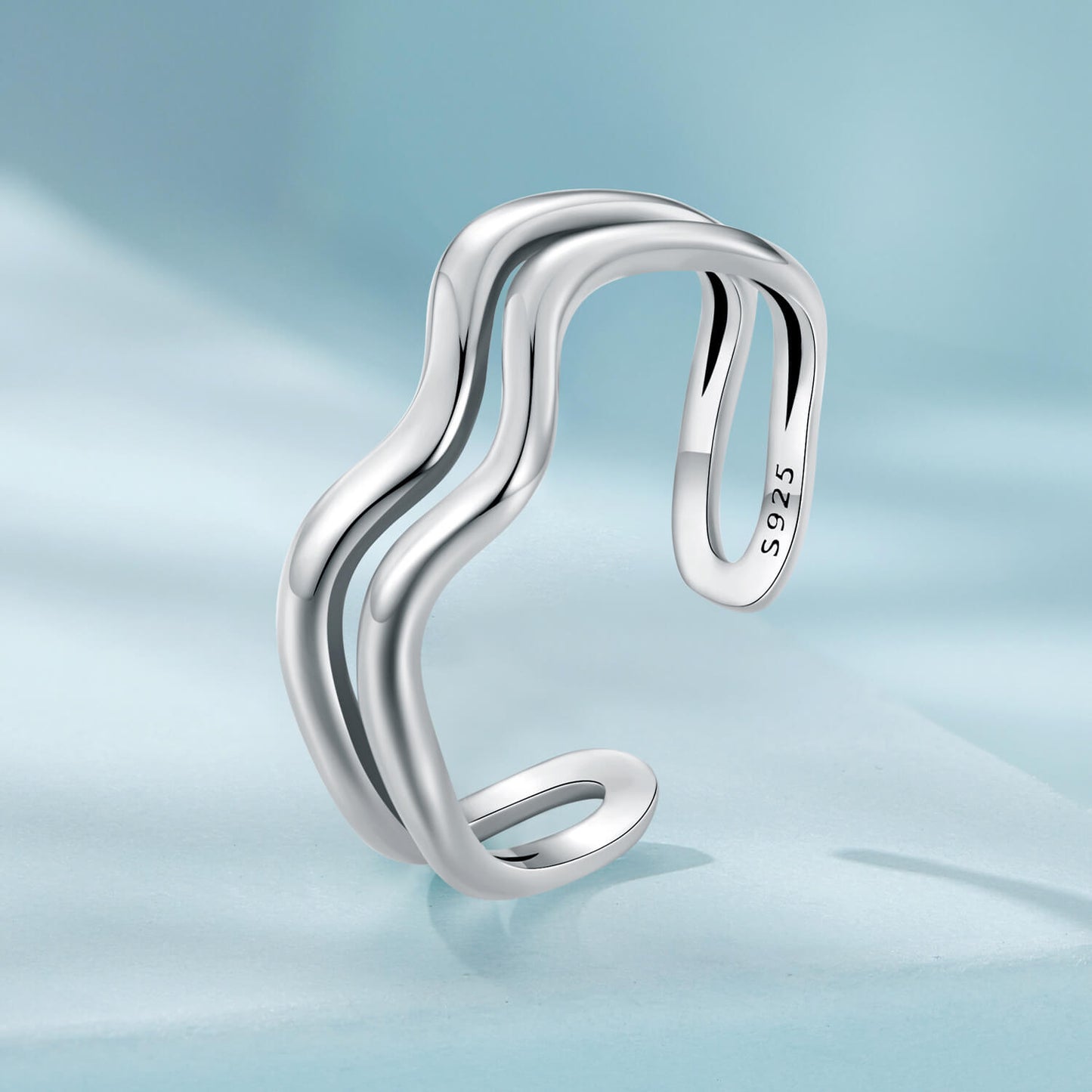 Simple Wavy Curve Ring in Sterling Silver stand