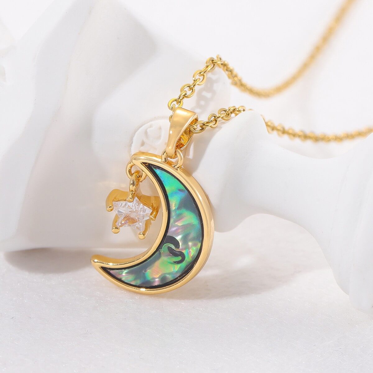 FEELIVE Fantasy Shell Pearl Moon Star Gold Plated Necklace