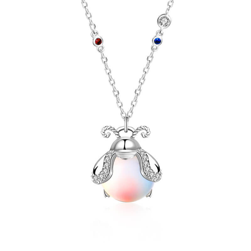 FEELIVE Light Absorbing Glow-in-the-dark Firefly Necklace