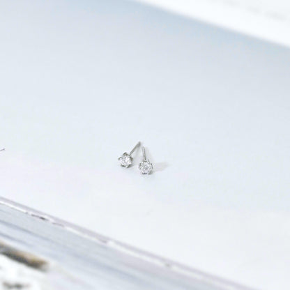 Solitaire Prong Setting Zircon Stud Earrings in Sterling Silver 