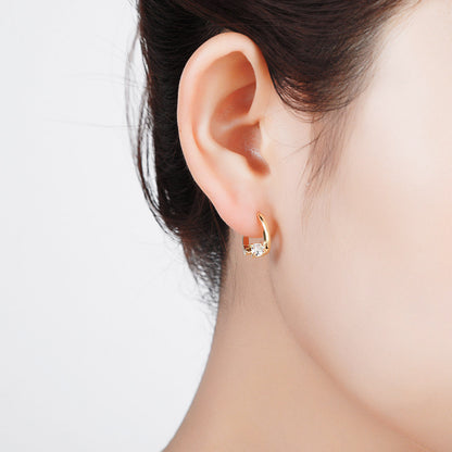 Mobius Simple Geometric Zircon Stud Earrings model