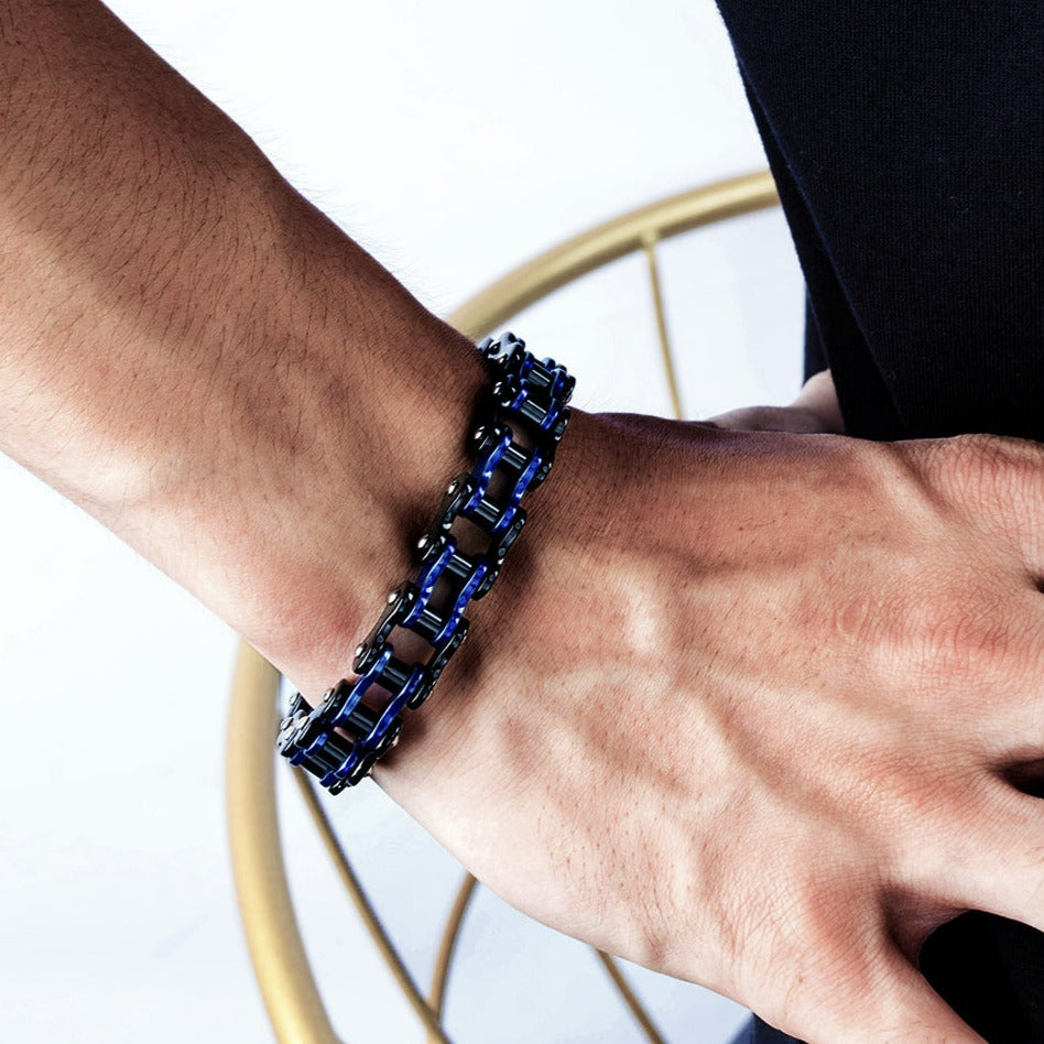 Bicycle Chain Men Bracelet in Stainless blue model