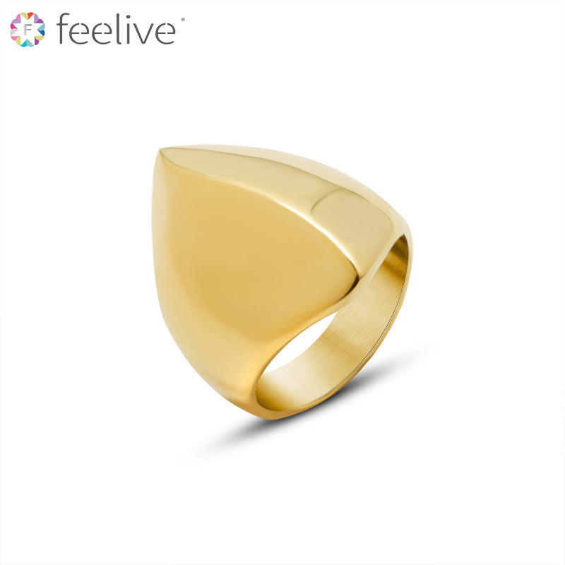 Shield shaped Statement Ring in Titanium gold - Feelive