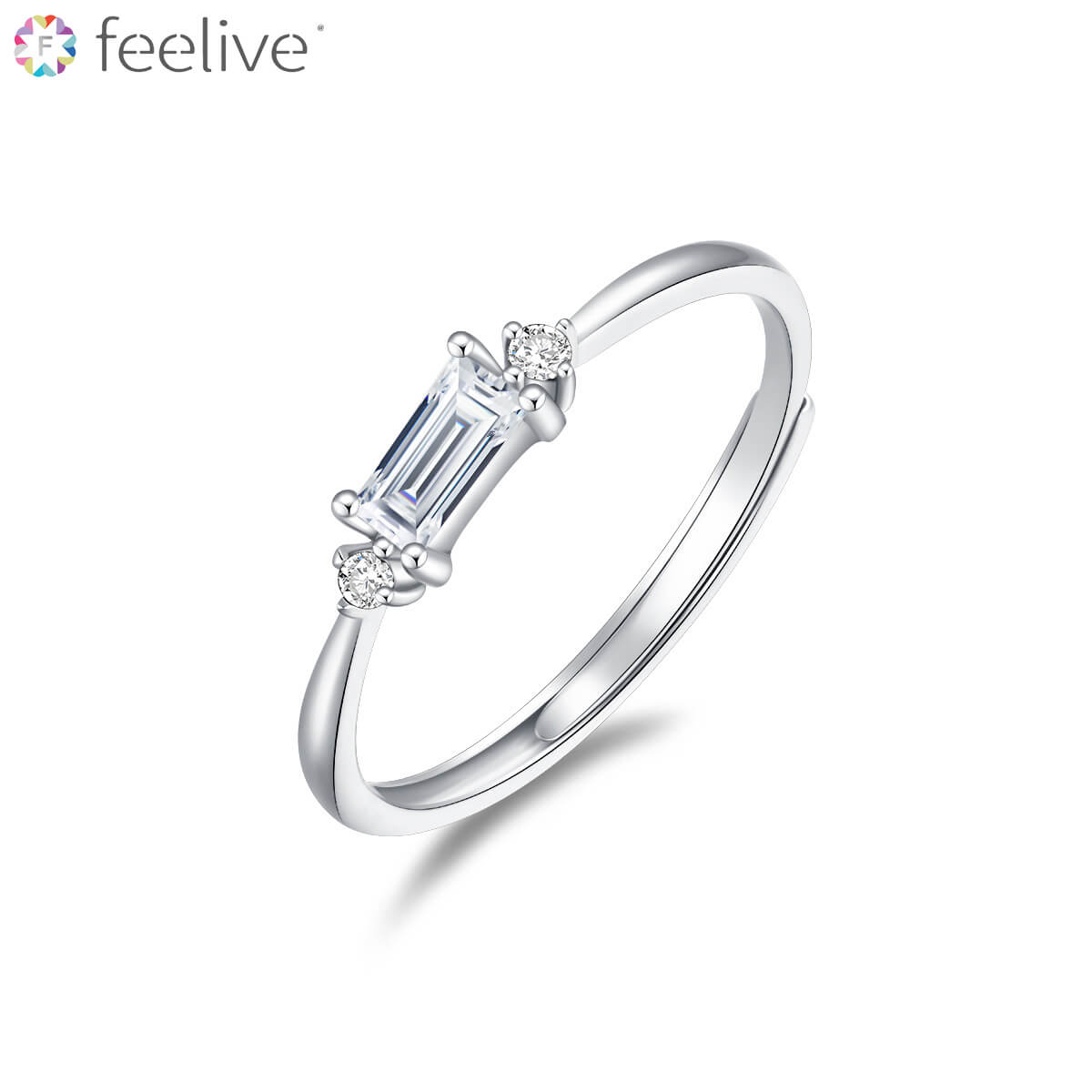 Retangle and Side Zircon Ring in Sterling Silver - Feelive