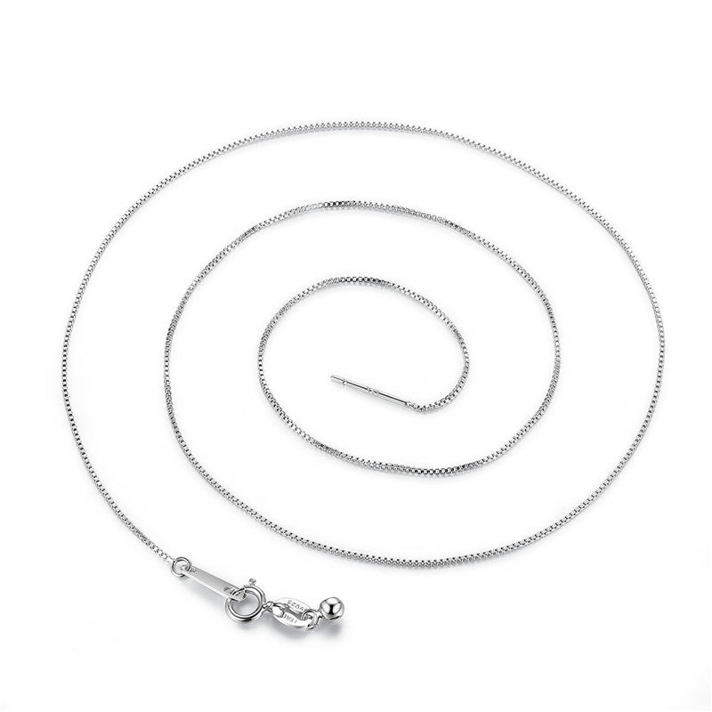 Box Chain Necklace in Sterling Silver clasp whole